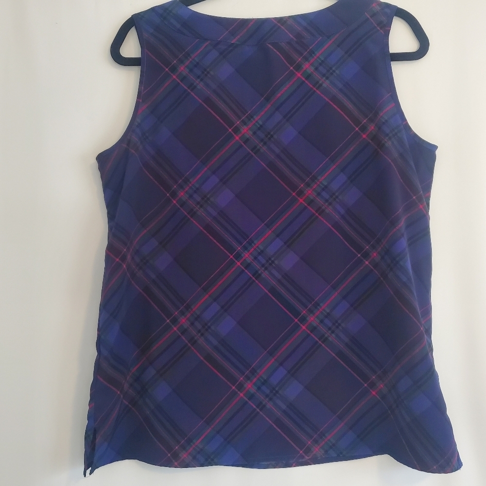 TALBOTS Size M Tartan navy plaid sleeveless, detail ruffle neck Holiday tank top - Picture 5 of 8